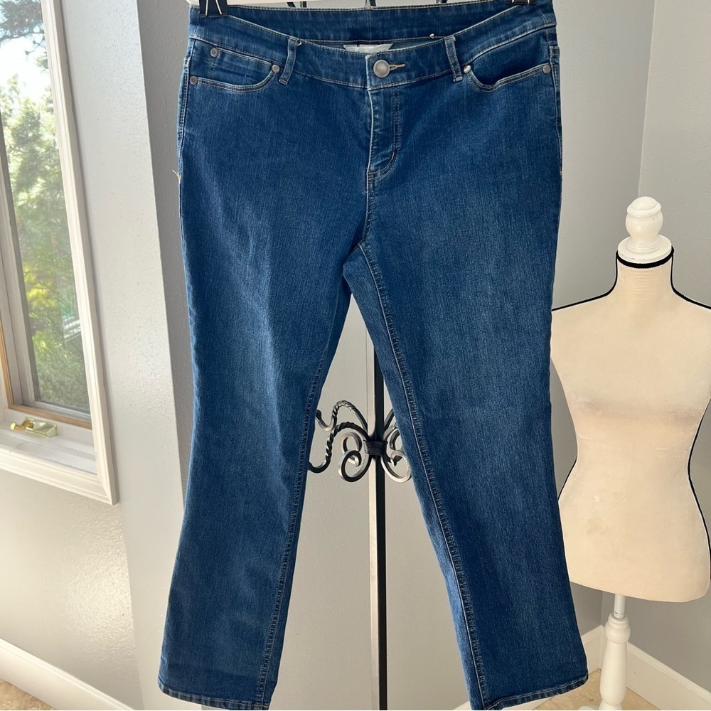 Women’s Christopher and Banks size 6 short